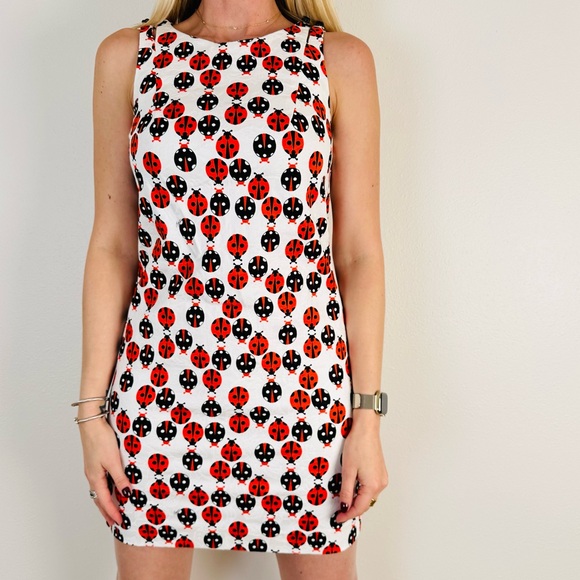 New Trina Turk sleeveless stretchy cotton ladybug print shift mini dress - Picture 2 of 12